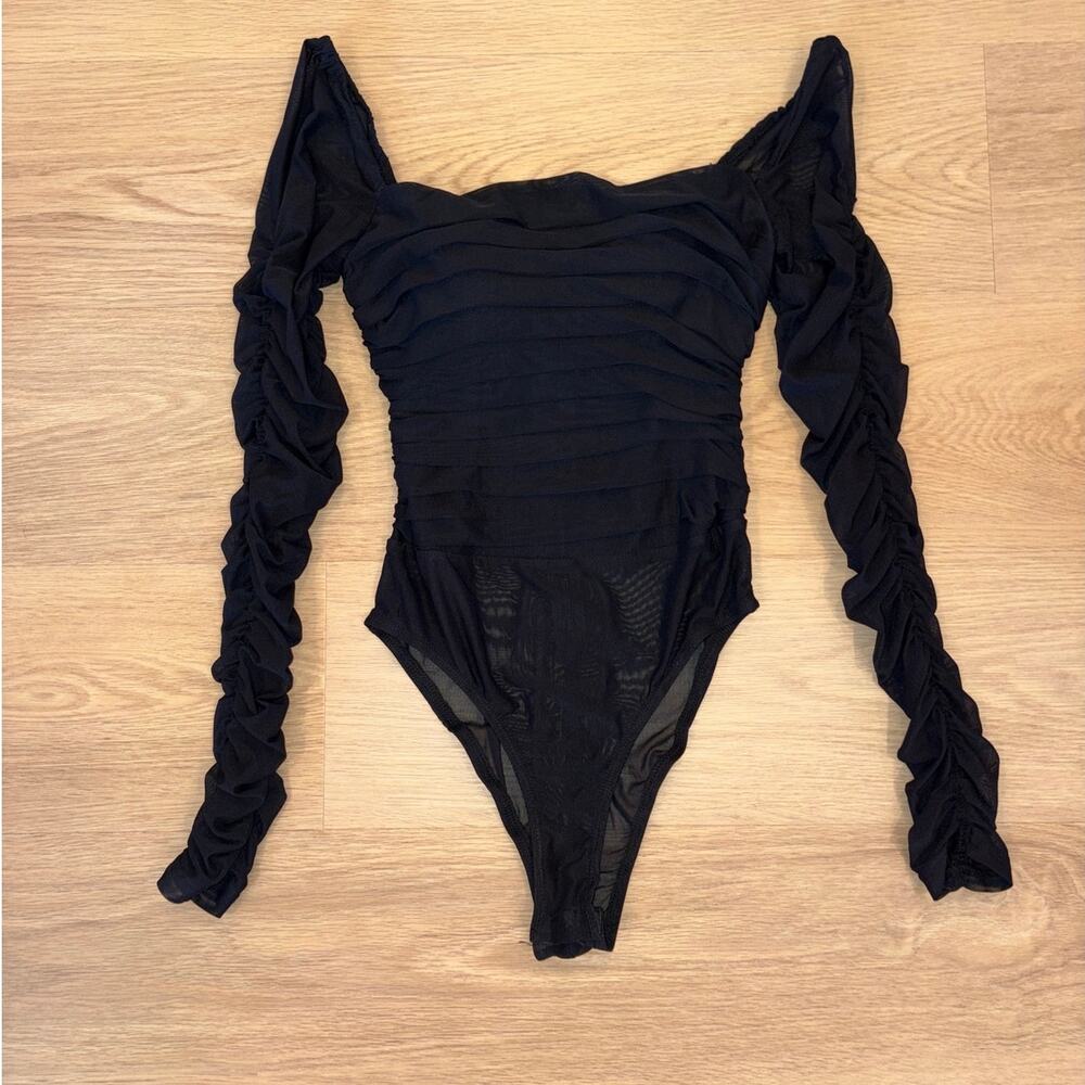 Princess Polly rusched black mesh long sleeve bodysuit womens size 4 / small